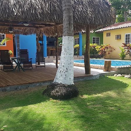 Sunrise Inn Puerto Armuelles Exterior photo